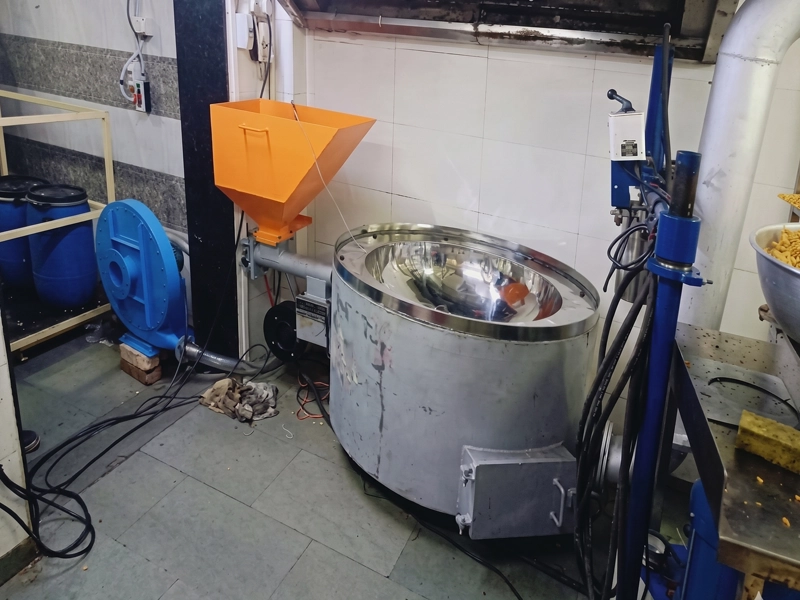 Wood Chips Based Frying System